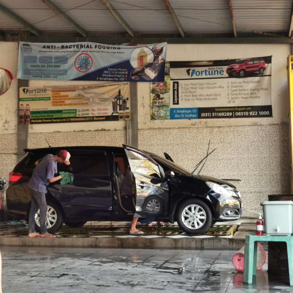 Rental Mobil Surabaya Terpecaya