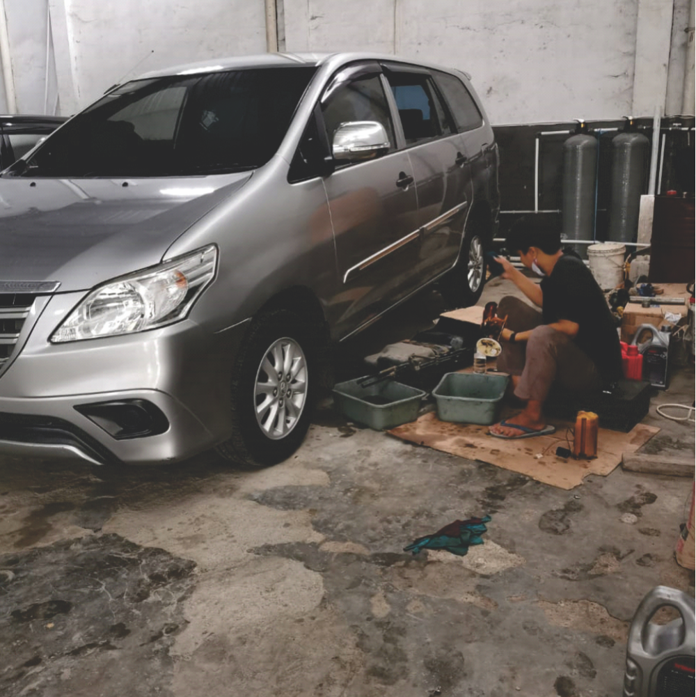 Perusahaan Sewa Mobil Surabaya